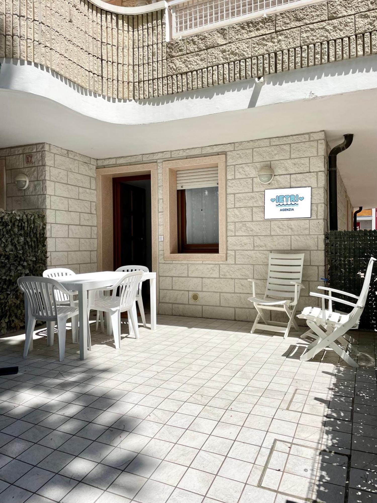 Villa Paradiso Lignano Sabbiadoro Exterior photo